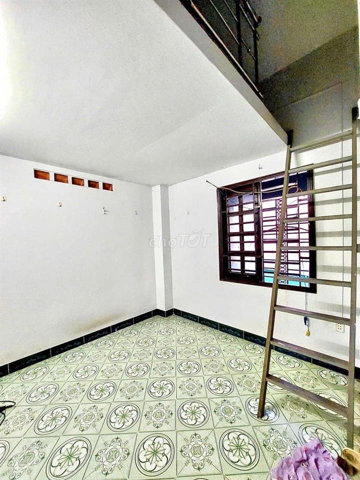 Phòng đẹp cho nữ thuê, 2t3, gần cityland Nguyễn Văn Lượng