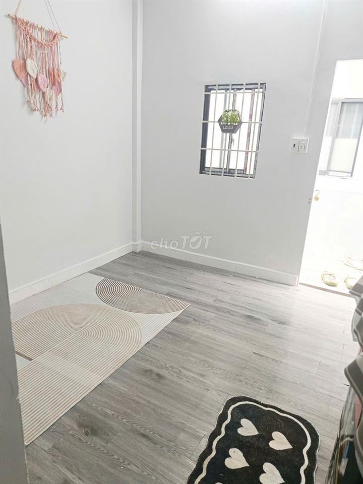 DUPLEX , FULL NỘI THẤT , GÁC CAO KHÔNG ĐỤNG ĐẦU