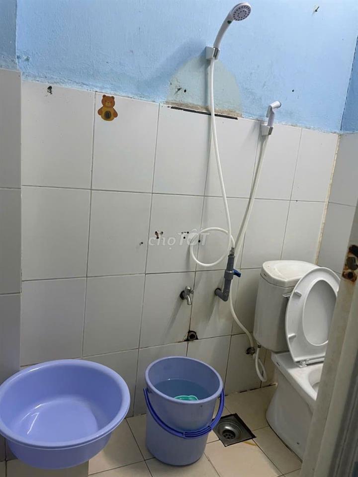 cho thuê phòng 30m2 ngay công viên gia định