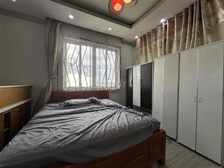 Cho thuê căn 1PN-2PN hơn 120m2 , Phòng bếp riêng, ban công sân vương
