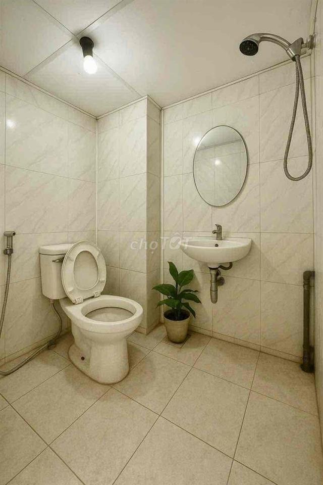 cho thuê căn hộ ban công sân vườn full nội thất giá rẻ ngã tư thủ đức
