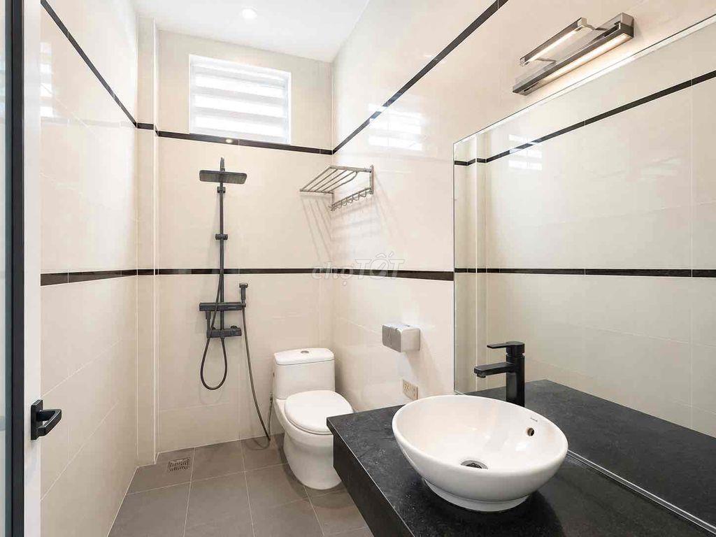 Trống Sẵn Căn Hộ 1PN Rộng Hơn 80m2 Bancong Full Nội Thất