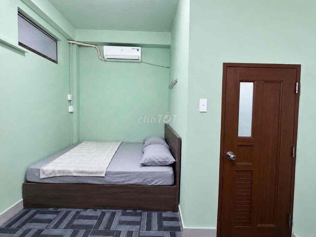 Phòng Trọ Giá Rẻ Mặt Tiền Âu Cơ Full nội thất chỉ 3 triệu