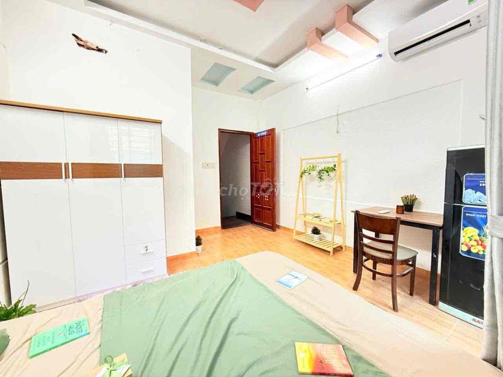 Phòng trọ bancon 40m2 sạch sẽ thoáng mát