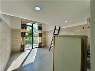 Duplex ban công - giá rẻ - sát vách NTTU - free tiền dv cho tsv