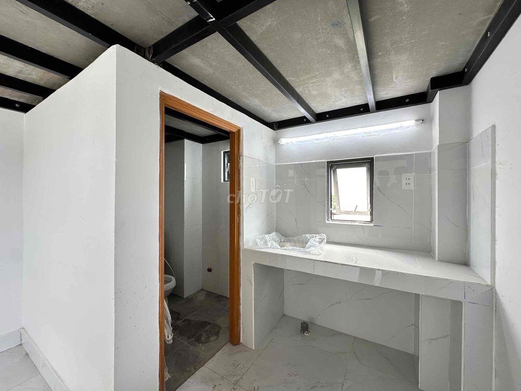Khai trương phòng trọ - sát vách NTTU - mới xây - giảm 500k cho tsv