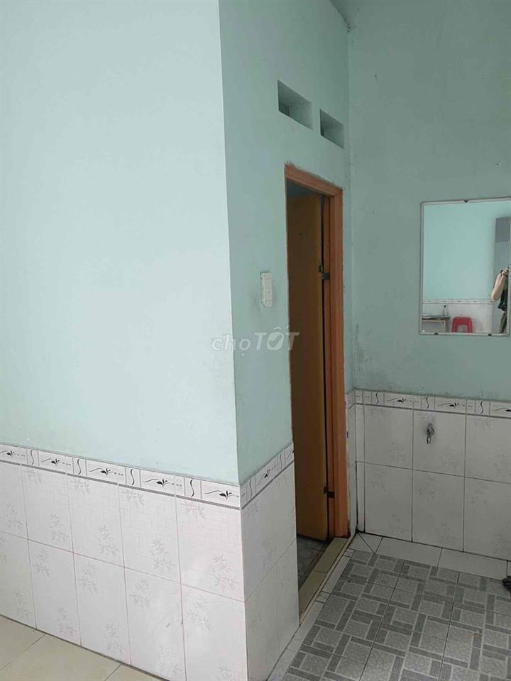 Cho thuê phòng giá rẻ mặt tiền