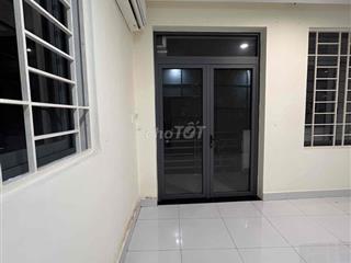 phong trọ giá rẻ td1, or kinh doanh online, or làm nail , phun xăm