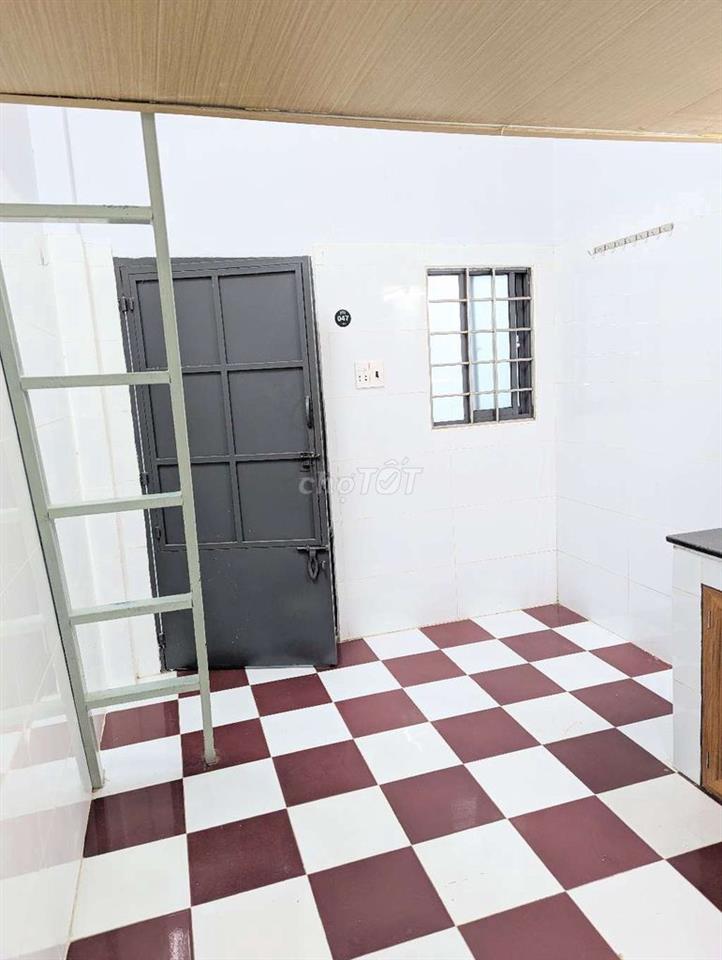 Phòng trọ rẻ đẹp sạch sẽ p5 GV