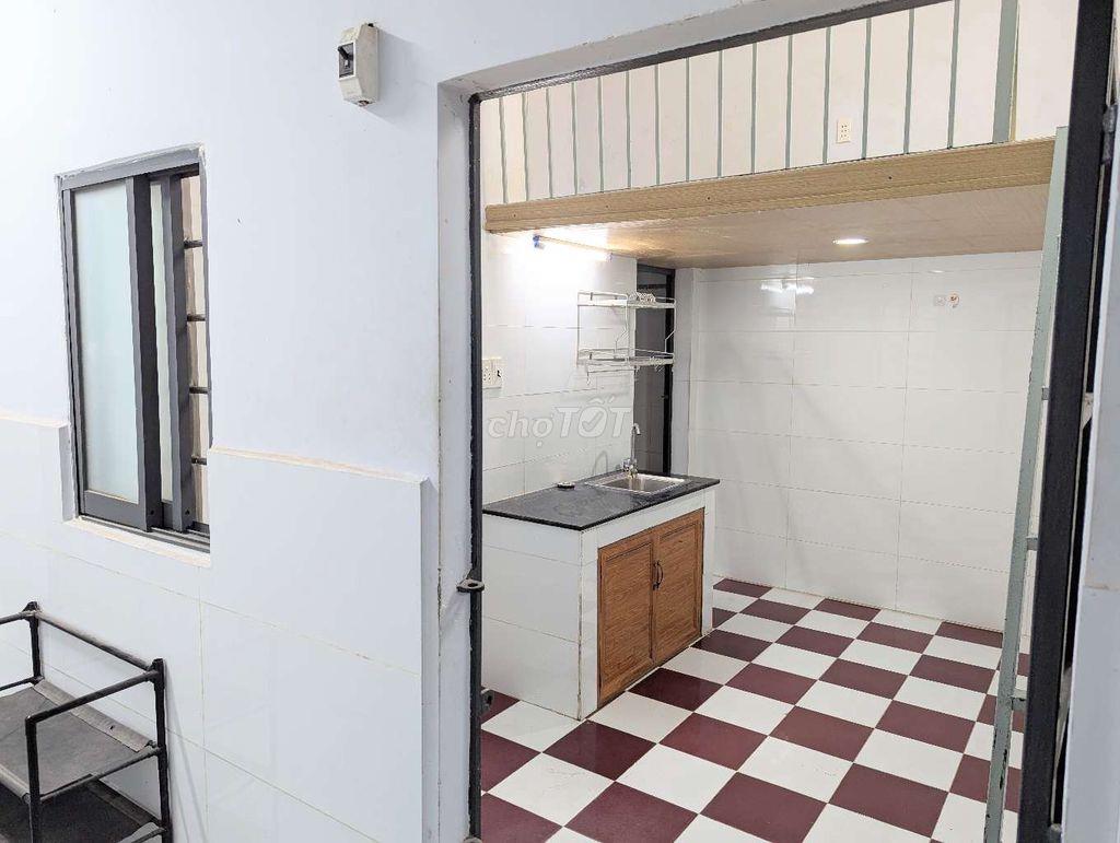 Phòng trọ rẻ đẹp sạch sẽ p5 GV