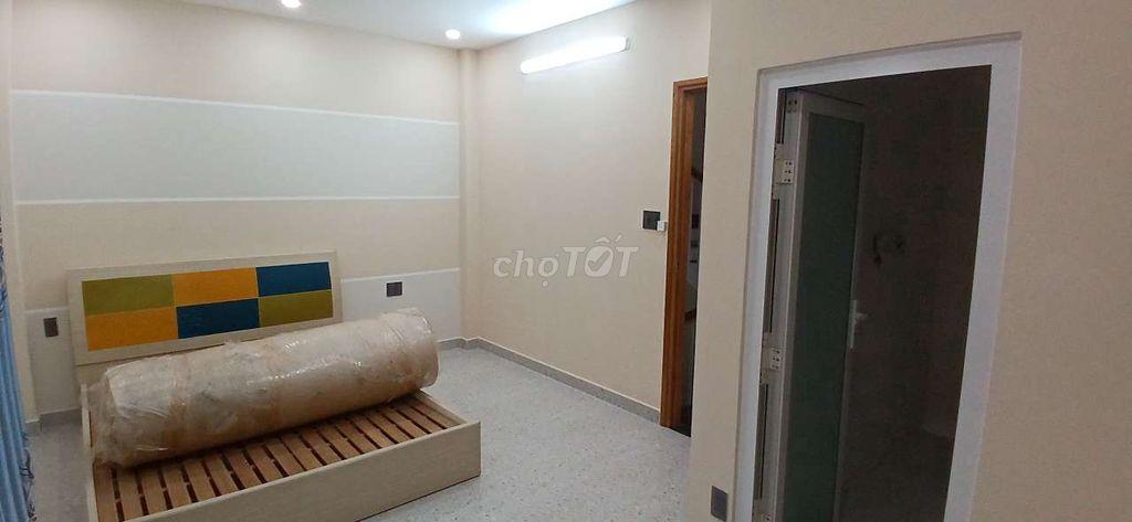 Cho thuê 1 phòng tại Gò Vấp, đường Nguyễn Thái Sơn