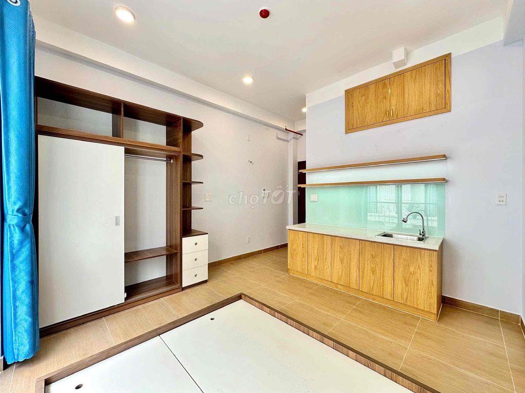 FREE TIỀN NHÀ THÁNG ĐẦU-STUDIO MỚI XÂY BAN CÔNG-SÁT VLU,NTTU,IUH