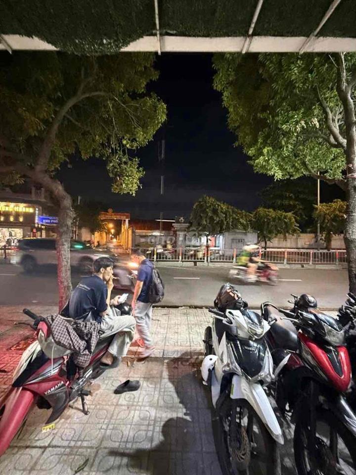 CHO THUÊ MẶT BẰNG MẶT TIỀN ĐƯỜNG PHAN VĂN TRỊ