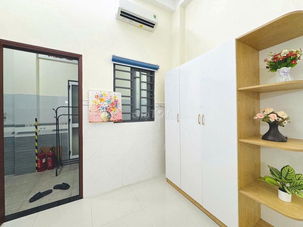 CĂN HỘ 2 PHÒNG NGỦ - 1 PHÒNG KHÁCH - FREE XE - GẦN ĐH CÔNG NGHIỆP