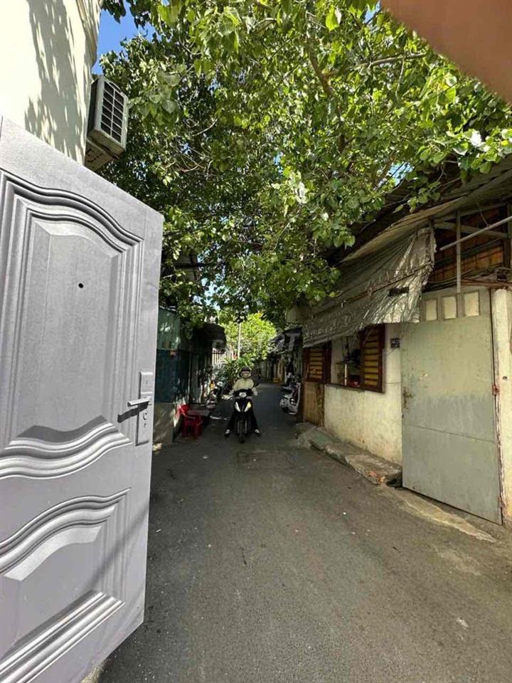 Kiot riêng tư ngay Nguyễn Thái Sơn