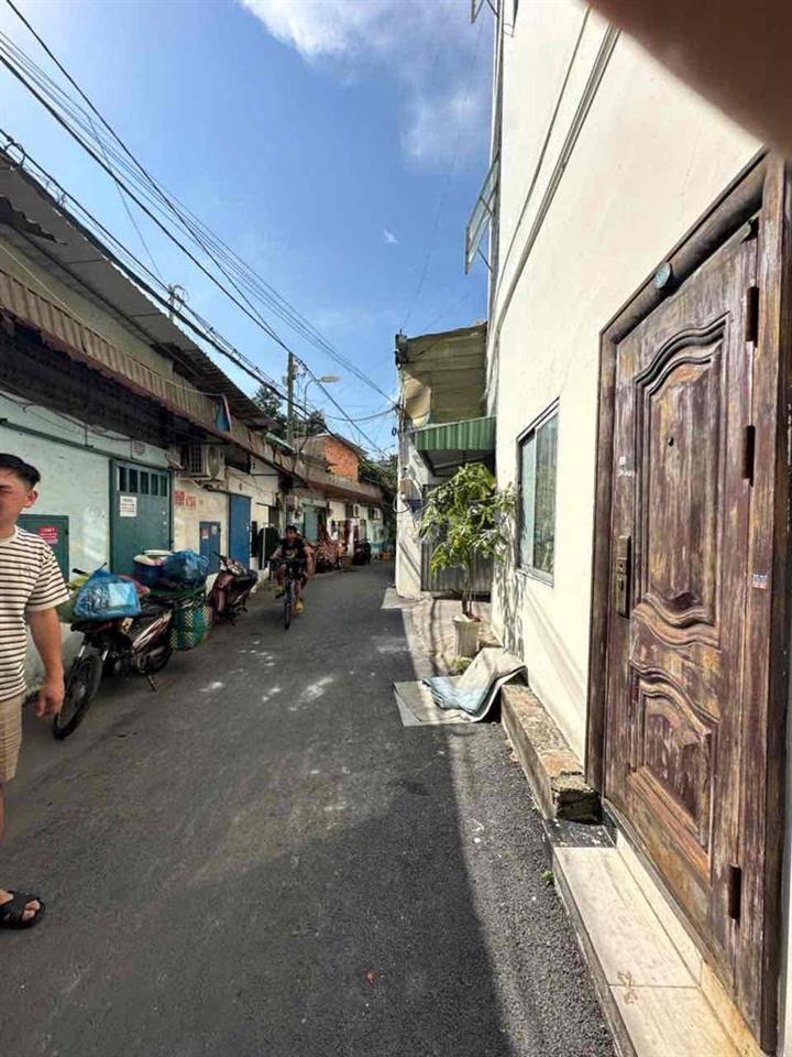 Kiot riêng tư ngay Nguyễn Thái Sơn