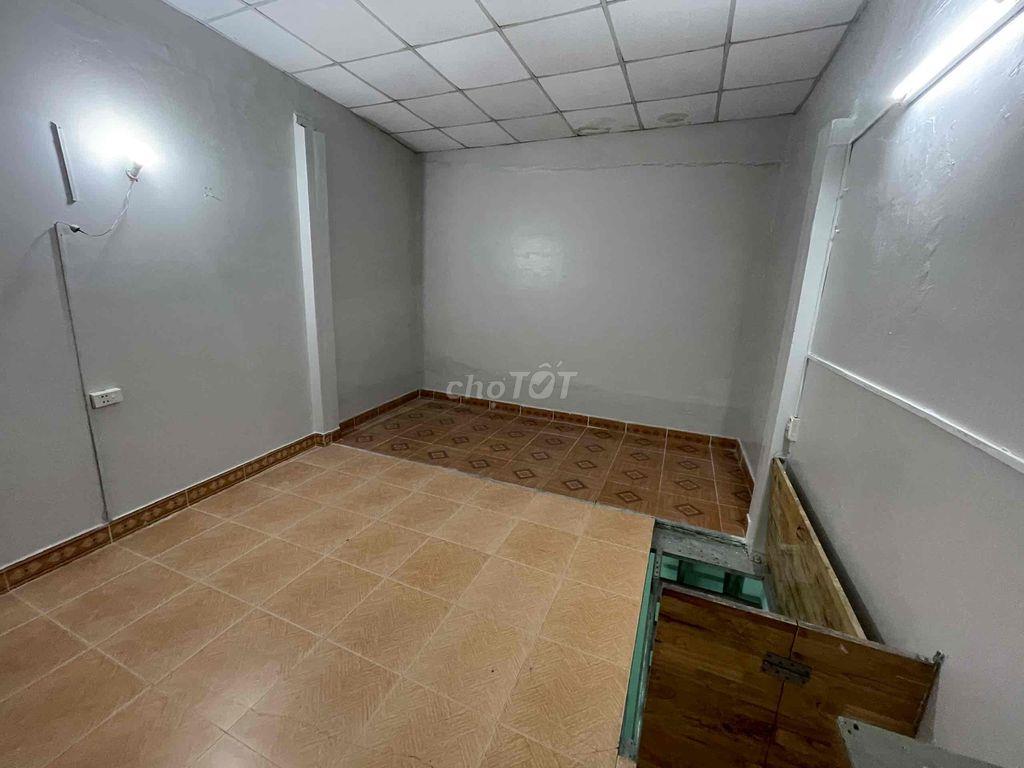 Phòng trọ có gác