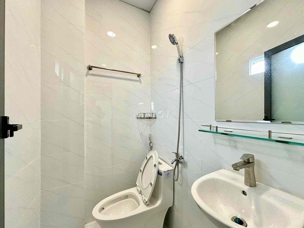 CHỦ NHÀ CHO THUÊ - PHÒNG VỪA XÂY XONG