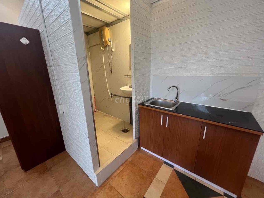 Phòng full nội thất gần đại học văn lang cs3