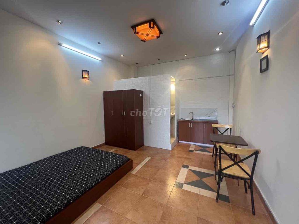 Phòng full nội thất gần đại học văn lang cs3