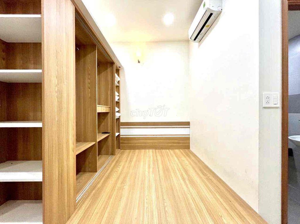 Trống p Studio Tách Bếp Sát bên Sân Bay 700m giá 4tr600 ở bạch đằng