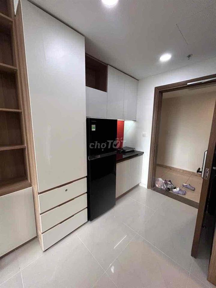 Cho thuê căn officetel 11tr net căn *** được ngủ lại