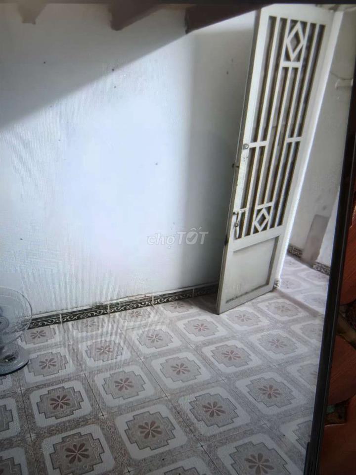 Phòng trọ 1,6tr Tân sơn Gò vấp