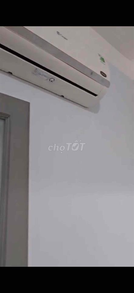 Tìm bạn ở ghép 1-1