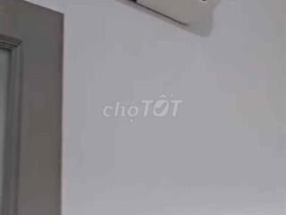 Tìm bạn ở ghép 1-1