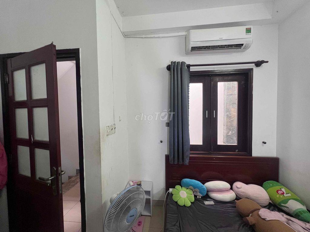 Cần pass phòng còn 17 ngày đóng 800 là vào ở ngay