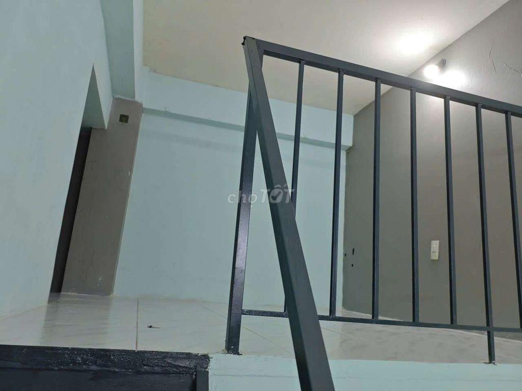 gần chợ hạnh thông tây , bệnh viện gò vấp