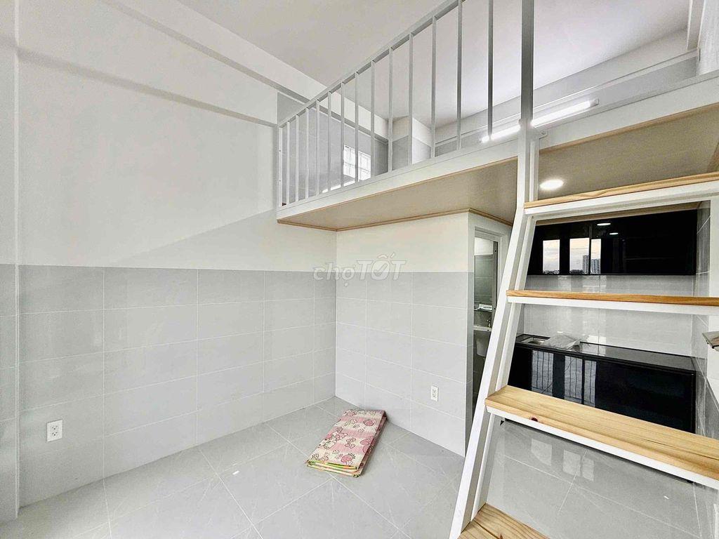 ĐI BỘ QUA VĂN LANG - GIỮ PHÒNG ĐẾN 01/09