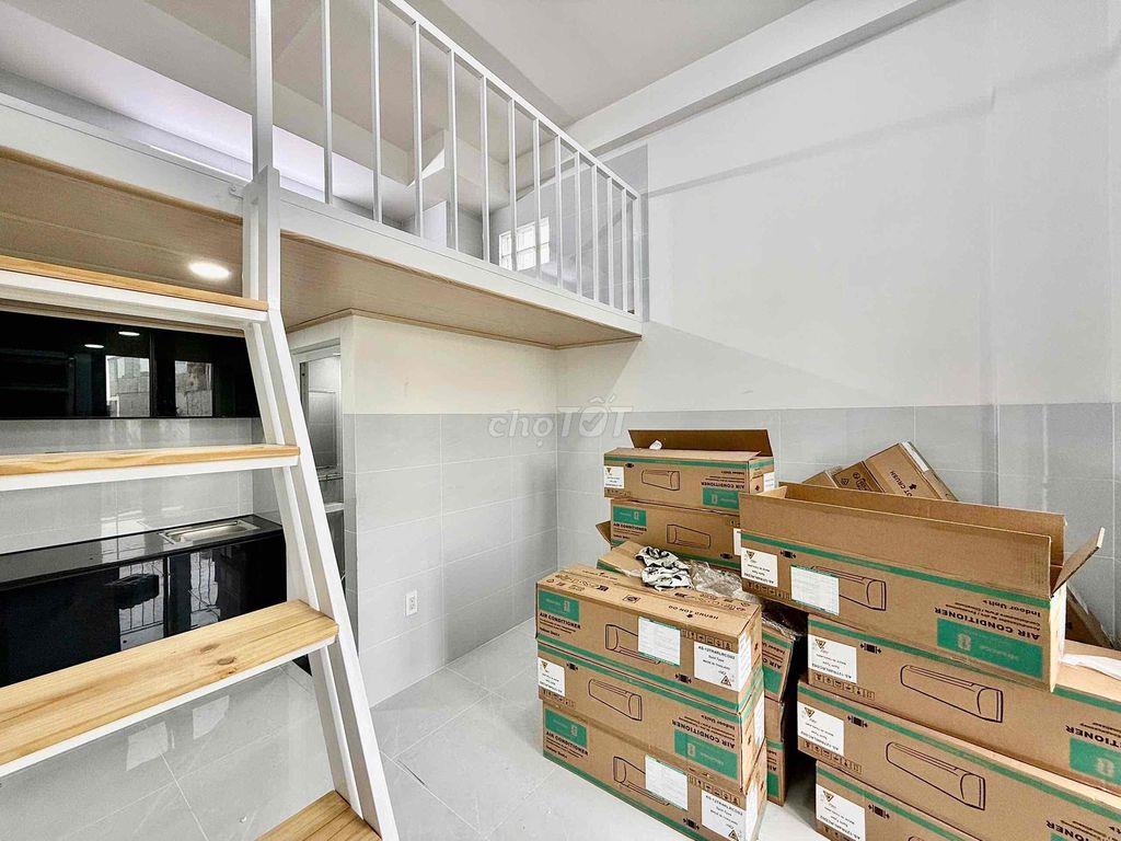 ĐI BỘ QUA VĂN LANG - GIỮ PHÒNG ĐẾN 01/09
