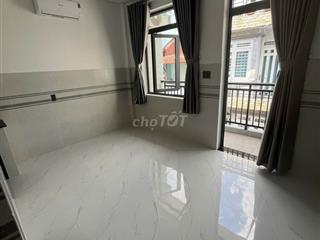 Phòng trọ mới xây - Full nội thất cơ bản - Sạch đẹp, dọn vào ở ngay