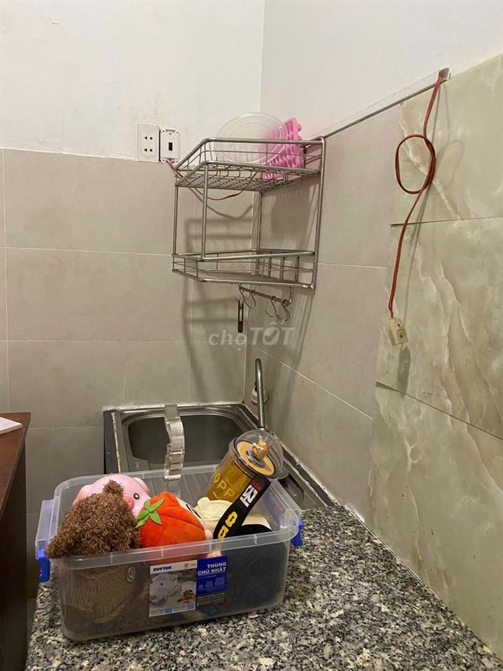 Phòng trọ mặt tiền Dương Quảng Hàm