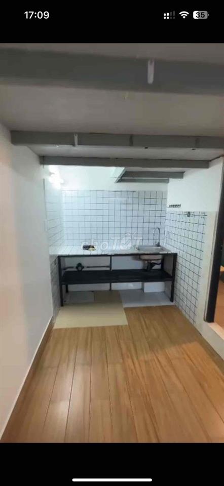 Cần tìm người ở ghép