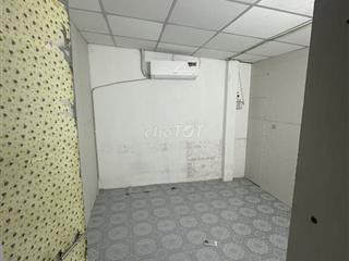 Phòng trọ sinh viên và việc làm part-time giặt sấy