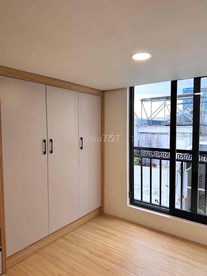 TRỐNG LẠI PHÒNG DUPLEX FULL NỘI THẤT NGAY NGUYỄN VĂN QUÁ - CAO ĐẲNGVOV