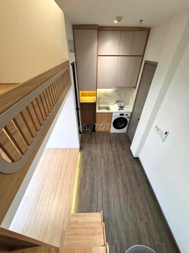 TRỐNG LẠI PHÒNG DUPLEX FULL NỘI THẤT NGAY NGUYỄN VĂN QUÁ - CAO ĐẲNGVOV