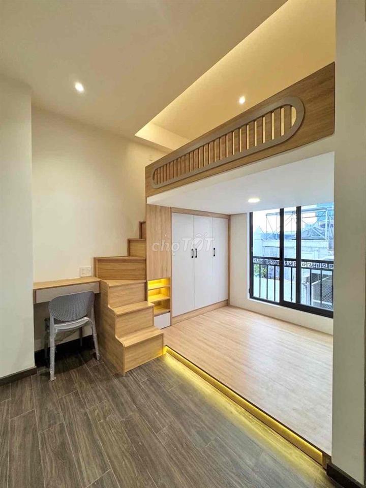 TRỐNG LẠI PHÒNG DUPLEX FULL NỘI THẤT NGAY NGUYỄN VĂN QUÁ - CAO ĐẲNGVOV