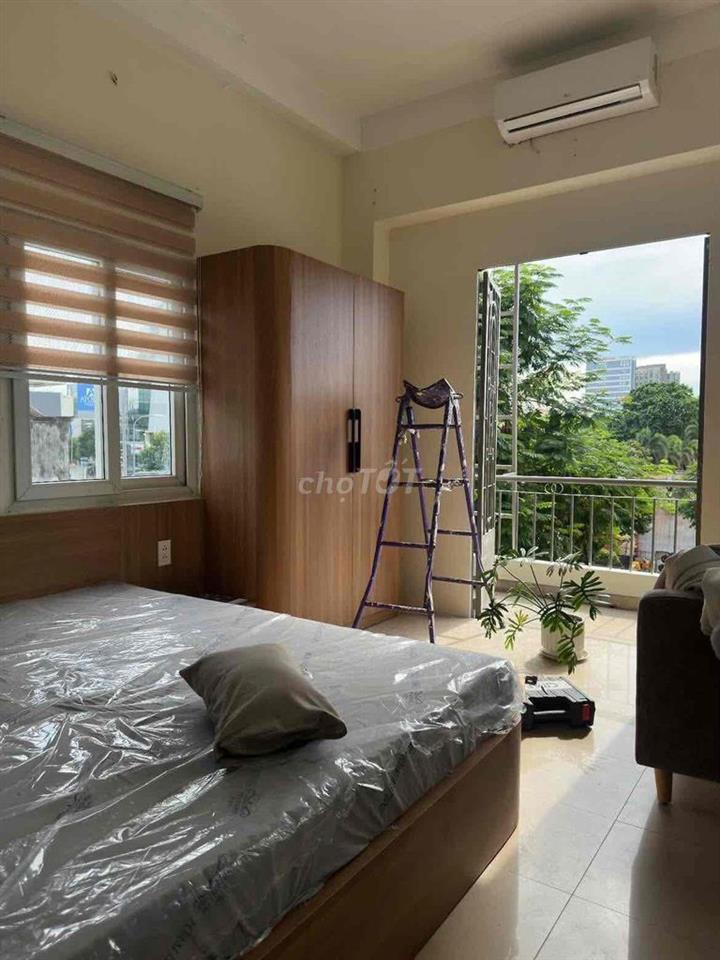 CĂN HỘ DỊCH VỤ FULL NỘI THẤT NGAY PHAN HUY ÍCH THUẬN TIỆN QUA TÂN BINH