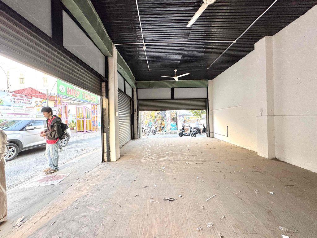 CHO THUÊ DÃY MẶT BẰNG KINH DOANH 70M2 NGAY CHỢ HIỆP THÀNH KCN HT