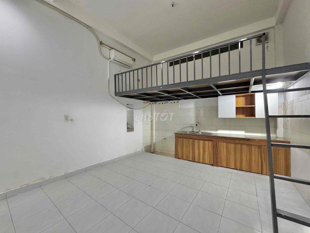 Chính Chủ Cho Thuê Phòng Diện Tích 35M2 Ngay Công Viên Làng Hoa