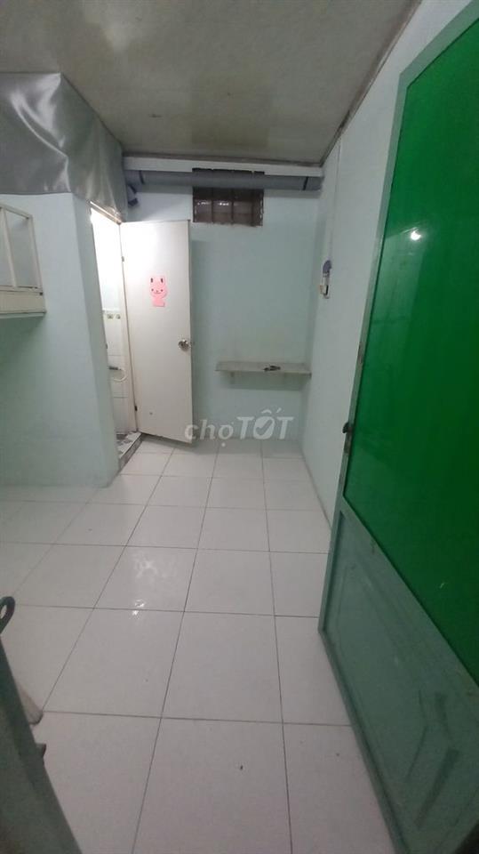 Cho thuê phòng rẻ12m2: 2.5triệu - 156/7A/17 Tô Hiến Thành, P15, Q10