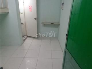 Cho thuê phòng rẻ12m2: 2.5triệu - 156/7A/17 Tô Hiến Thành, P15, Q10