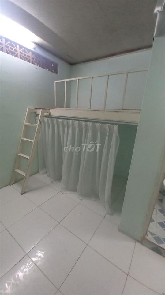 Cho thuê phòng rẻ12m2: 2.5triệu - 156/7A/17 Tô Hiến Thành, P15, Q10
