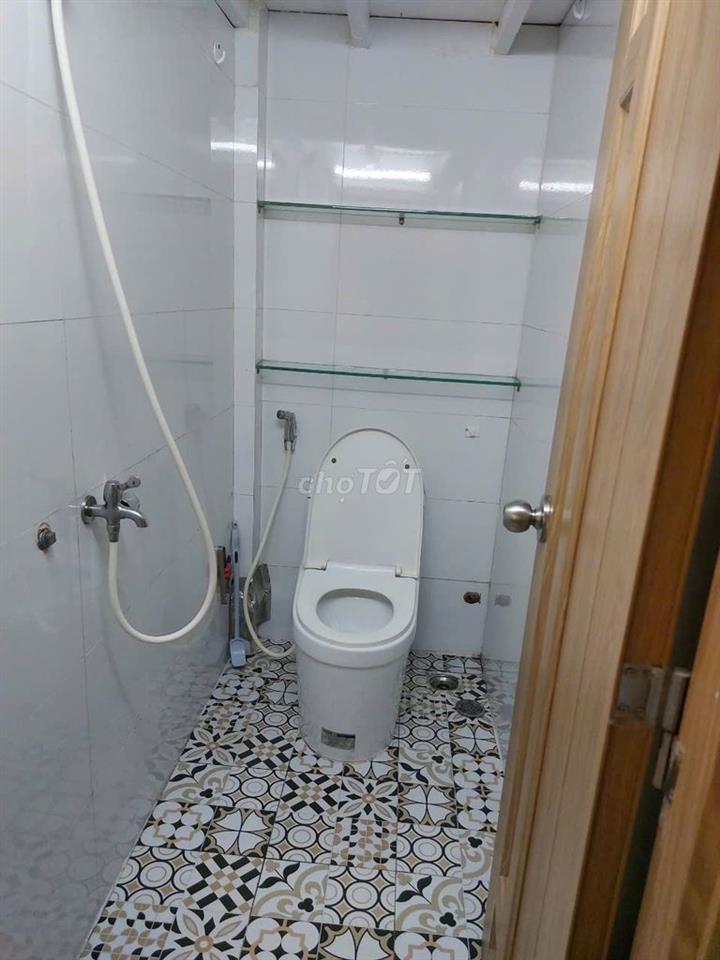 Căn hộ đẹp 50m2: 5.5triệu/tháng - 611/55B Điện Biên Phủ, P1, Q.3