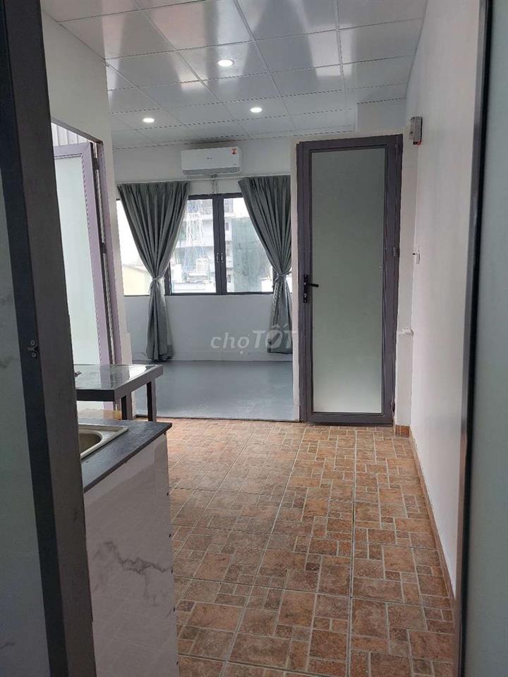 Căn hộ 30m2: 5.5trieu- 77/22T Ngô Gia Tự, P2, Q10