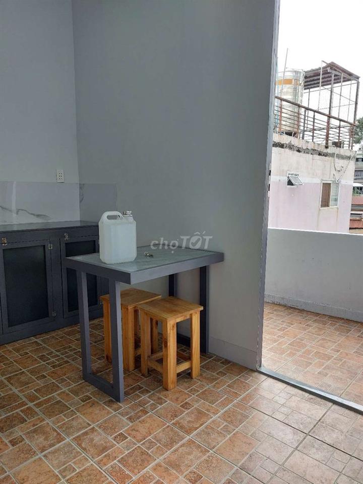 Căn hộ 30m2: 5.5trieu- 77/22T Ngô Gia Tự, P2, Q10