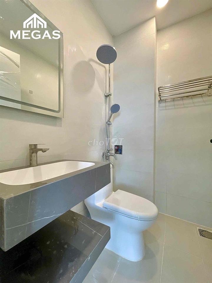 CV PHẦN MỀM - CĂN HỘ MỚI XÂY ĐẦY ĐỦ NỘI THẤT - CỬA SỔ TO